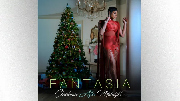 m_fantasiachristmasaftermidnightca_090717-4