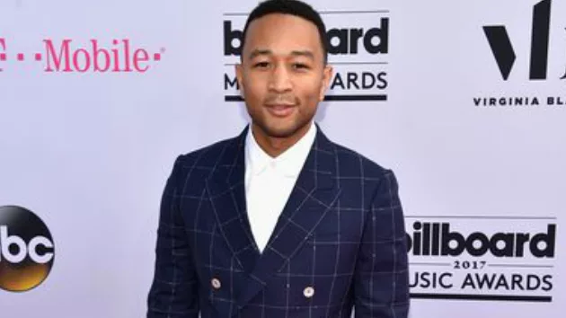 m_johnlegendbbma17_053117-6