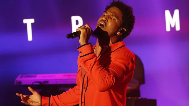 m_treysongzsings_072617-2