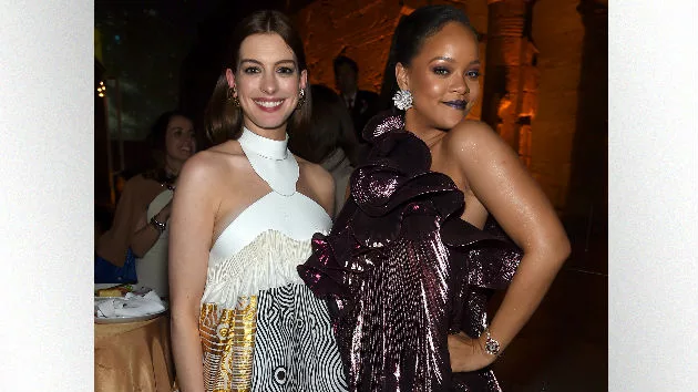 getty_annehathawayrihanna_060718