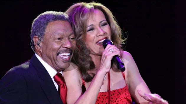 m_marilynmccoobillydavisjr630_082818