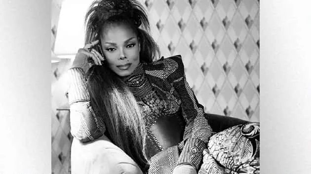 m_janetjacksonblackandwhiterockhall_031219