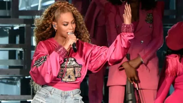 getty_beyoncecoachellapink_040819