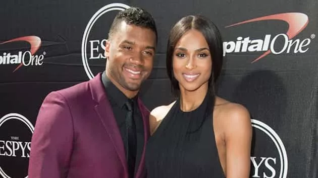 m_ciararussellwilson_122815-4