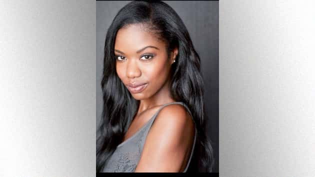 m_xosharoquemore_72619