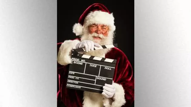 istock_santamovie_081919