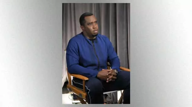 m_seandiddycombs_031220-2