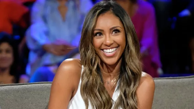 e_tayshiaadams_080420