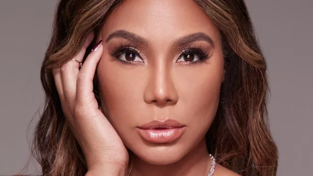 e_tamarbraxton_090920-2