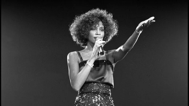 getty_whitneyhouston_102620