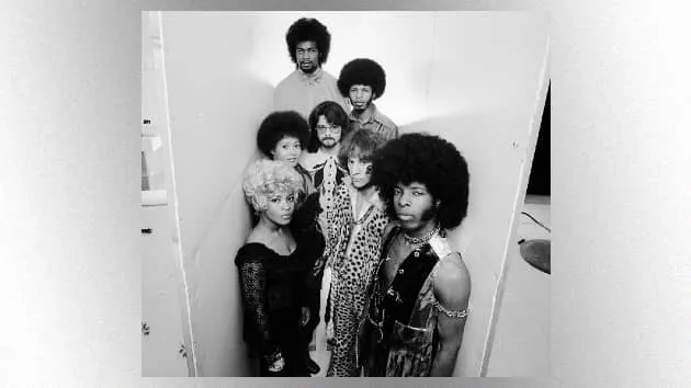 m_slythefamilystone630_courtesysonymusic_021921