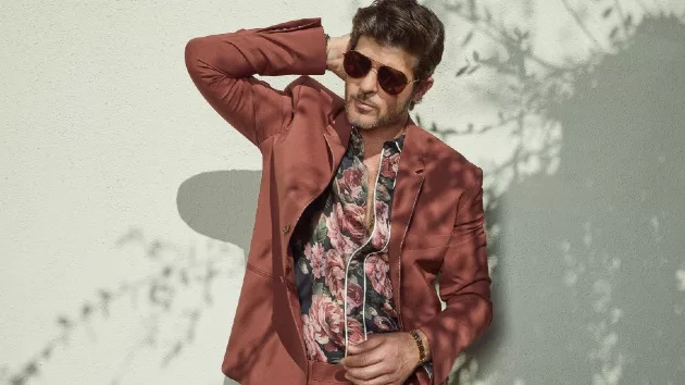 m_robinthicke_021121-4