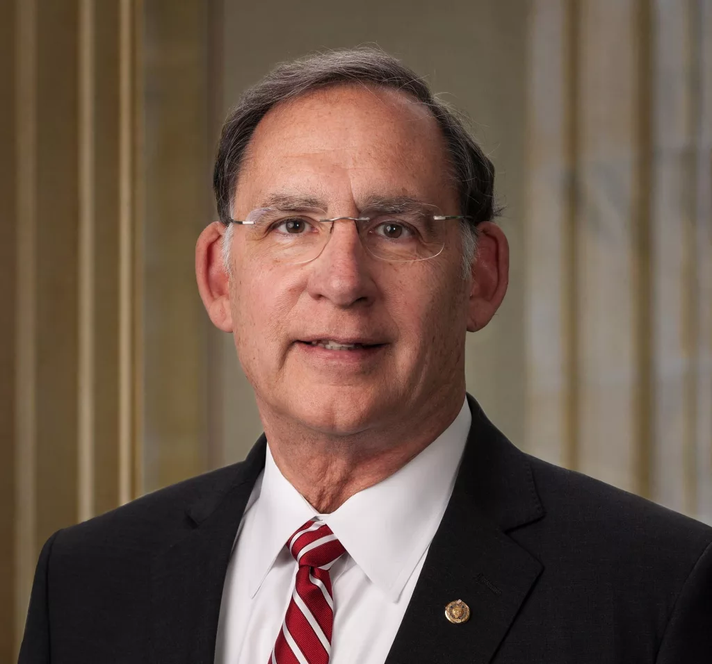 senator-boozman-official-e1712769041361