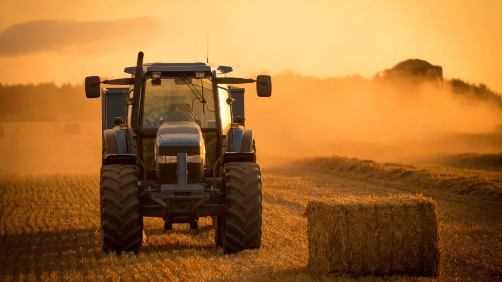 tractor-sunset-harvest-4