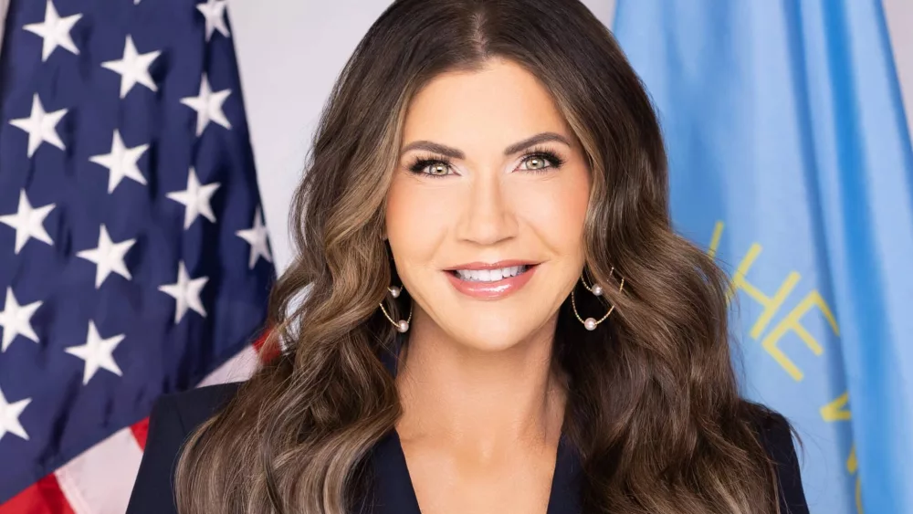 noem-gov-photo2-hires