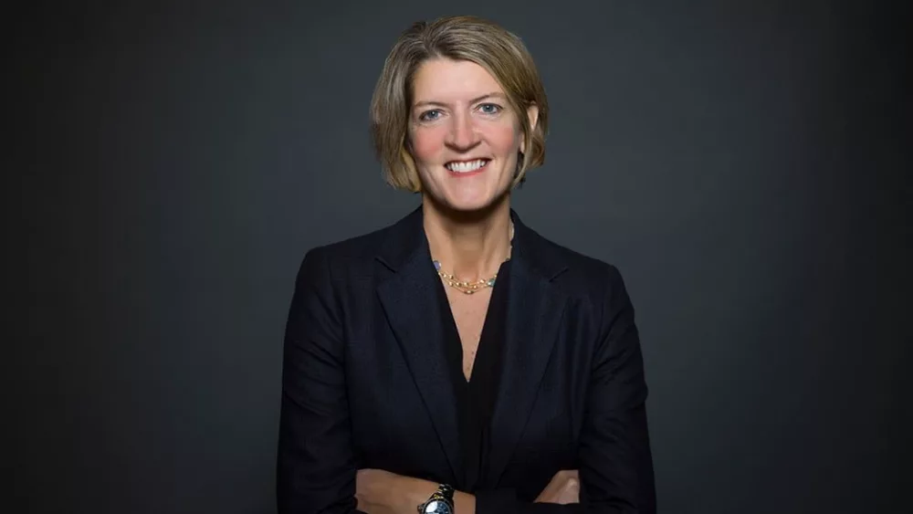 land_o_lakes_leader-beth_ford