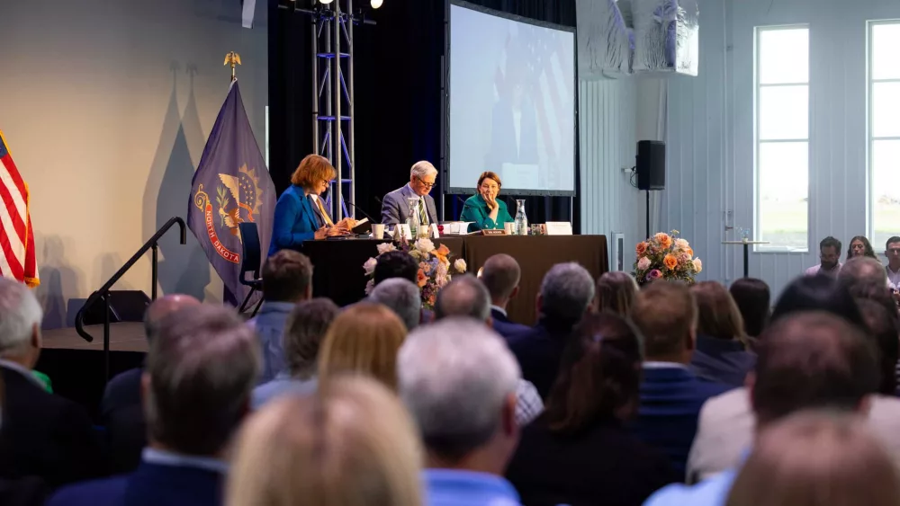 hoeven-senate-committee-aug-15-9