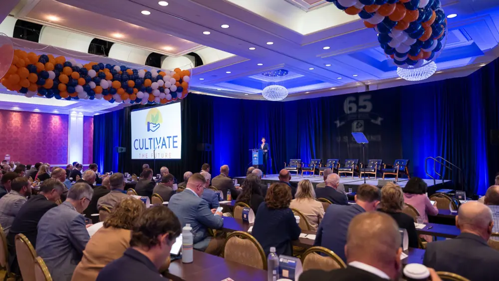 c-chris-smith-843-324-8900