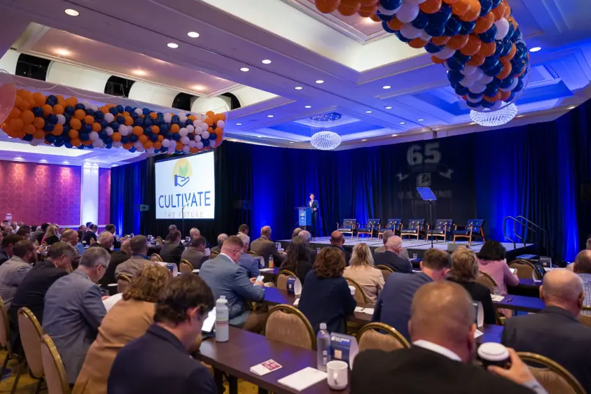 c-chris-smith-843-324-8900