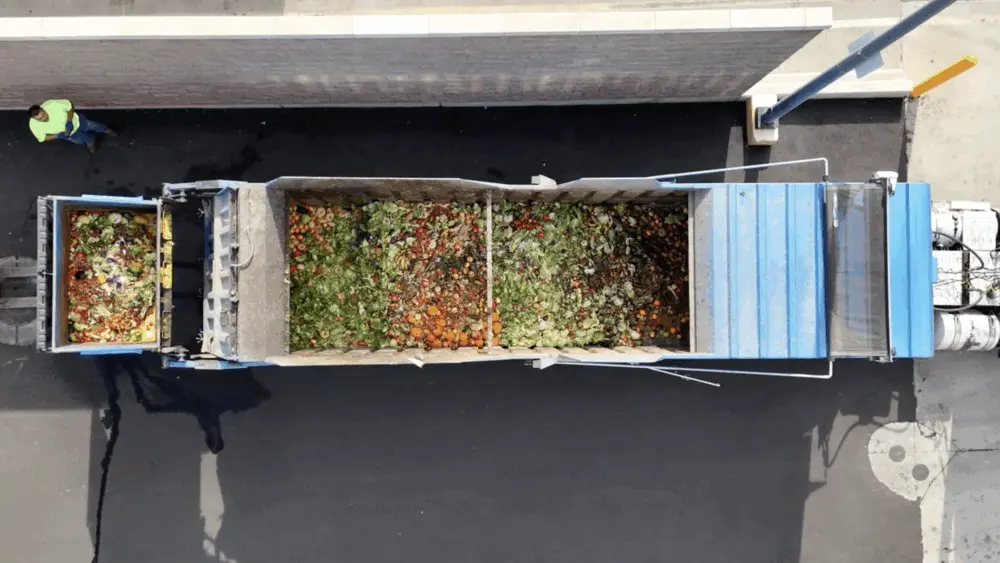 denali-truck-with-food-in-it_overhead-shot
