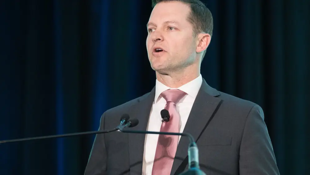 c-chris-smith-843-324-8900-6