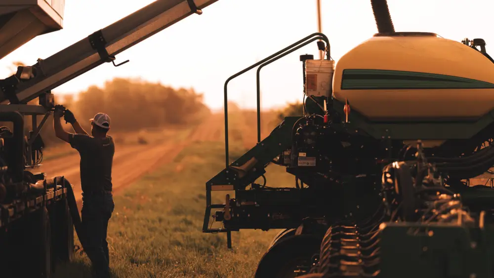 spring-planting-of-brevant-seed-nebraska-photos-by-darren-hauck