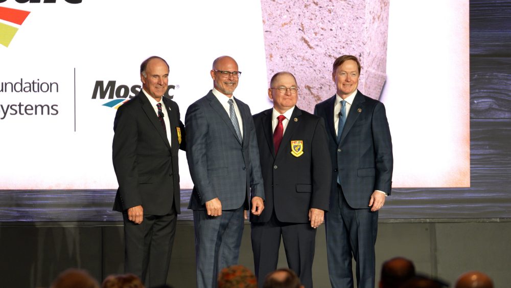 4 News Article Image Ducks Unlimited otorga el Premio a la Excelencia en Conservación Corporativa a The Mosaic Company y The Mosaic Company Foundation por sus Sistemas de Alimentación Sostenible