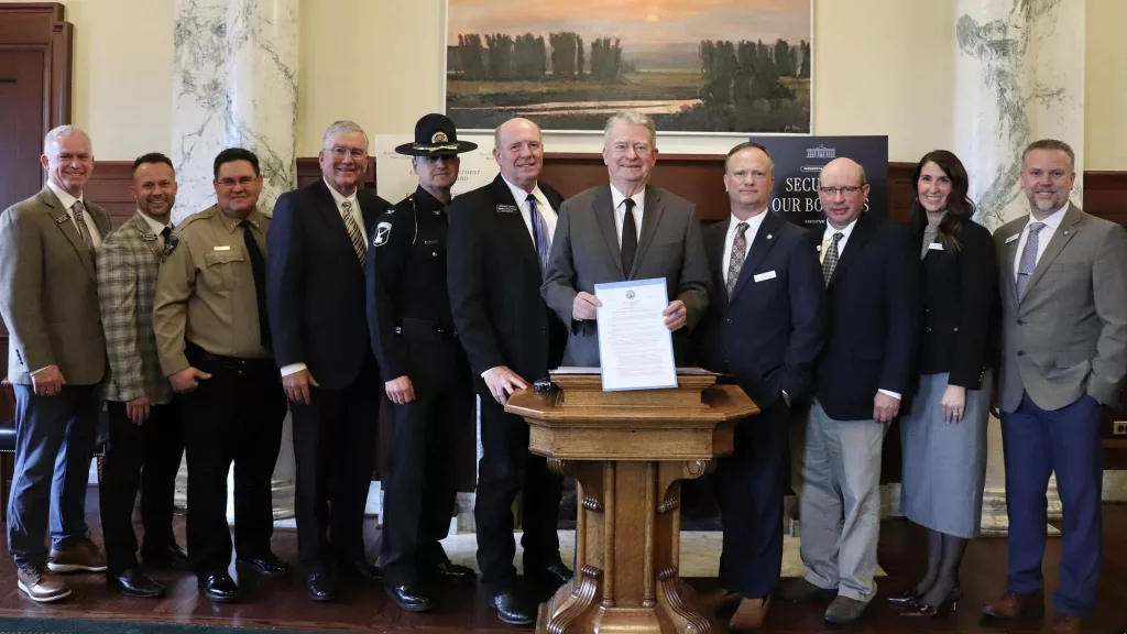 Governor Signs Executive Order to Reinforce Trump Immigration Policies in Idaho