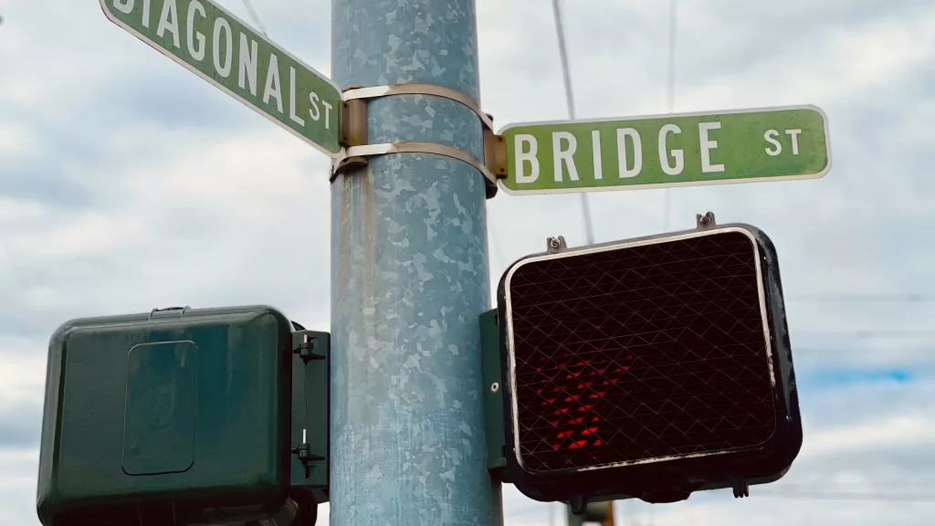 Diagonal And Bridge