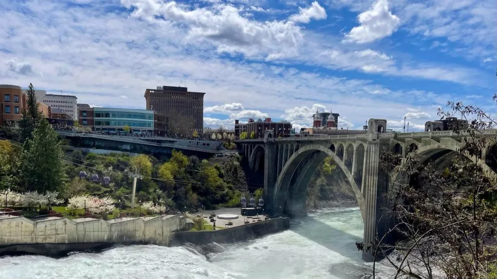 Monroe Street Bridge, Spokane Falls, Spokane Washington