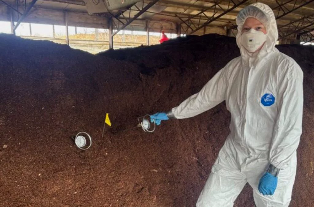 WSU Extension specialist Rachel Wieme lent her expertise on animal mortality composting to the USDA during the bird flu outbreak in Missouri.