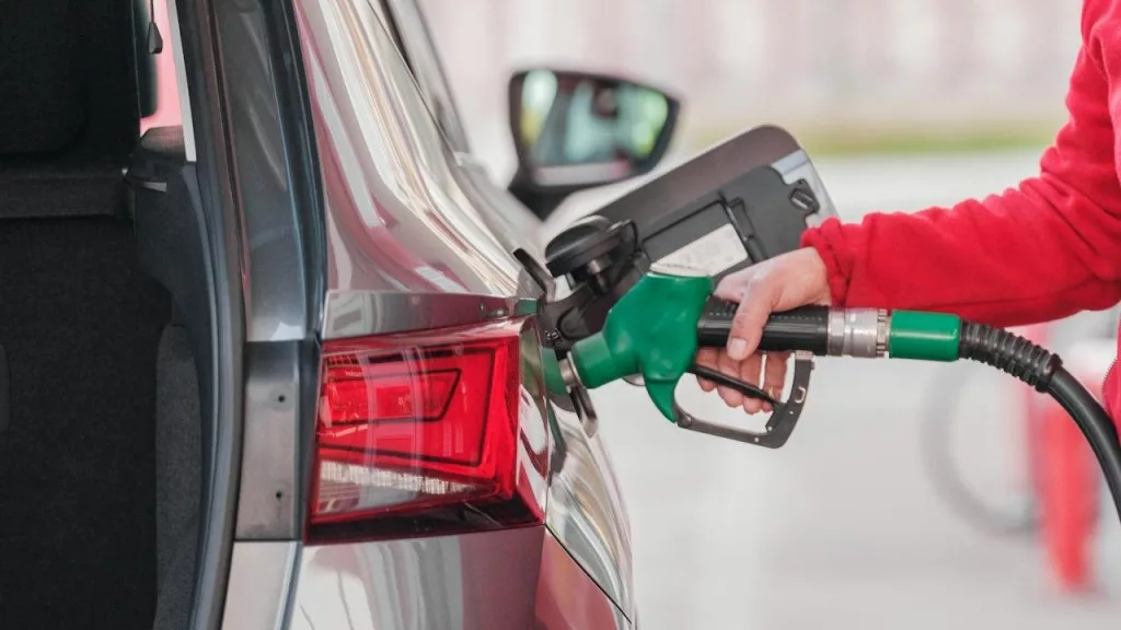 Photo by Engin Akyurt: https://www.pexels.com/photo/close-up-of-a-person-refueling-the-car-at-a-gas-station-20500733/