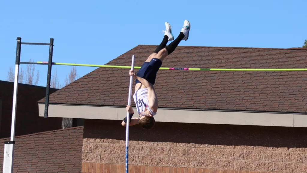 Bogdanowicz Joins Record Book, Sprinters Get Faster at Whitworth Twilight