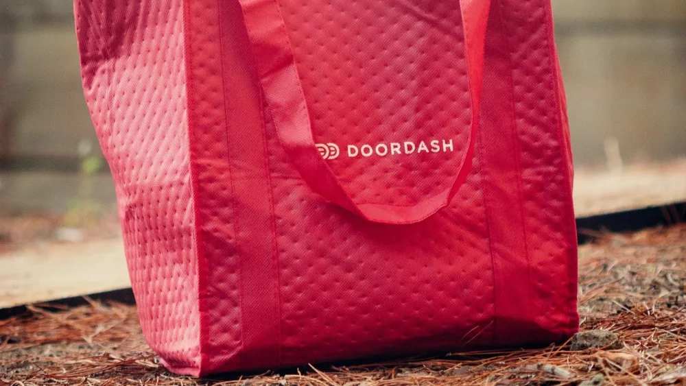 Door Dash - Griffin Wooldridge on Unsplash