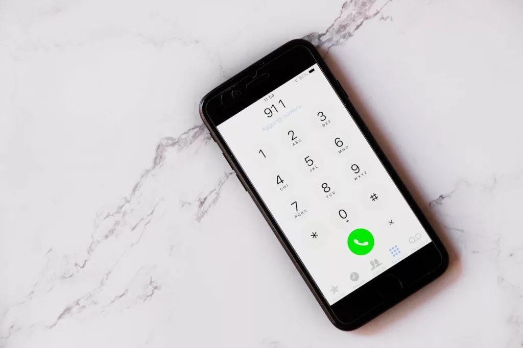 Photo by Image Hunter: https://www.pexels.com/photo/smartphone-with-911-dialled-21792122/
