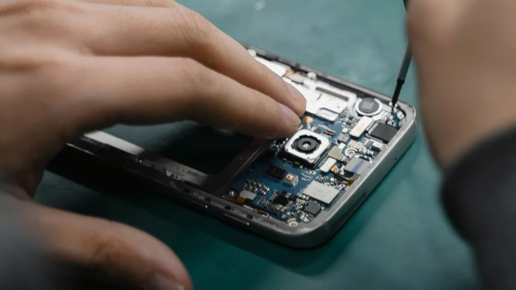 Phone repair