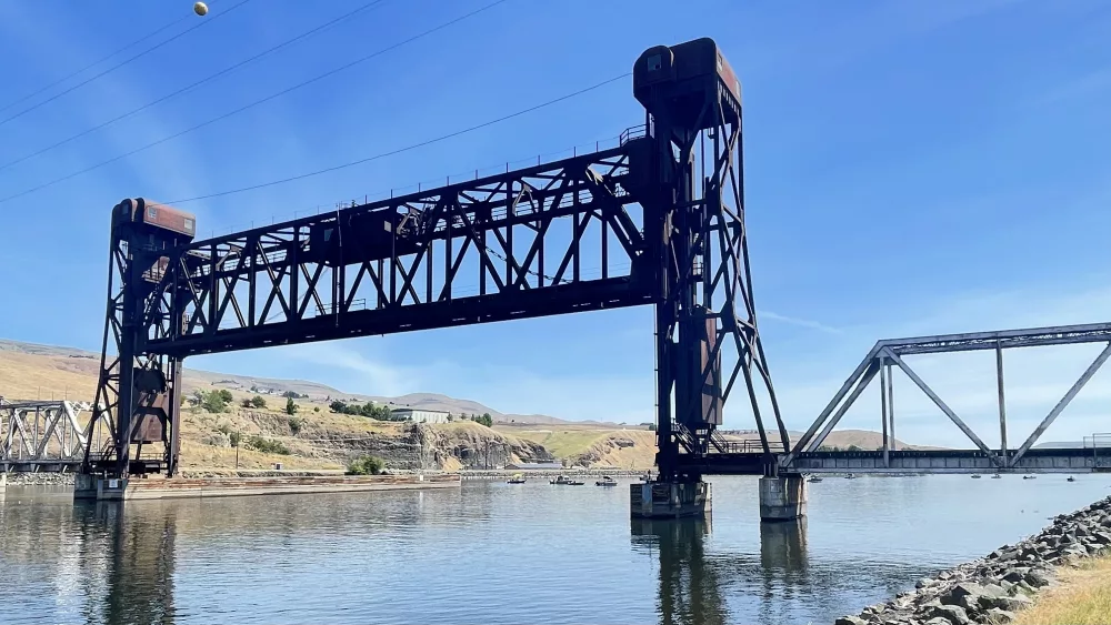 Train Bridge Clearwater River -Victoria Johnson 2025 Dailyfly News