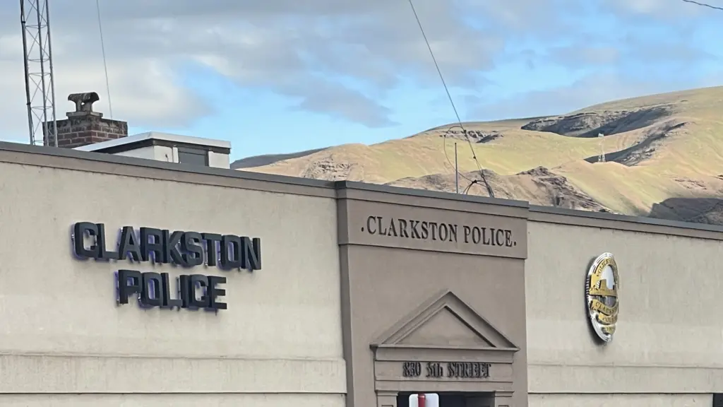 Clarkston Police - Victoria Johnson 2025 Dailyfly News
