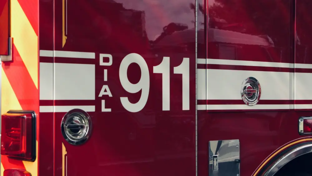 Dial 911