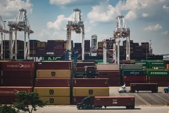 by-thomas-i-deaton-_-u-s-army-photo_cargo-containers-port-of-baltimore