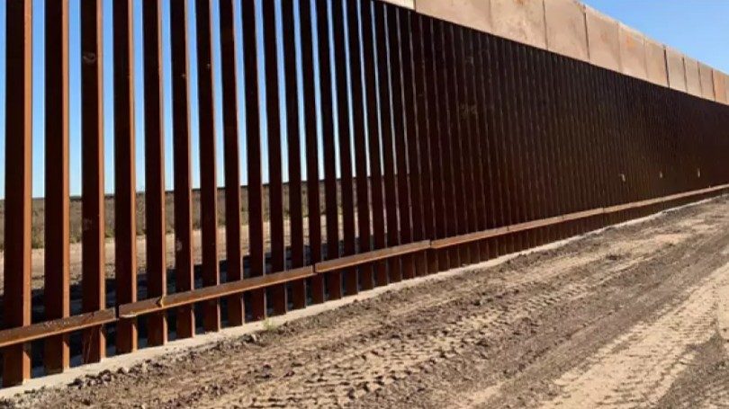 Illegal Border Crossings Were Near Record low in August | Dailyfly News