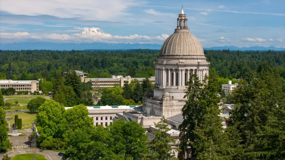Olympia Washington - Photo by Nils Huenerfuerst on Unsplash