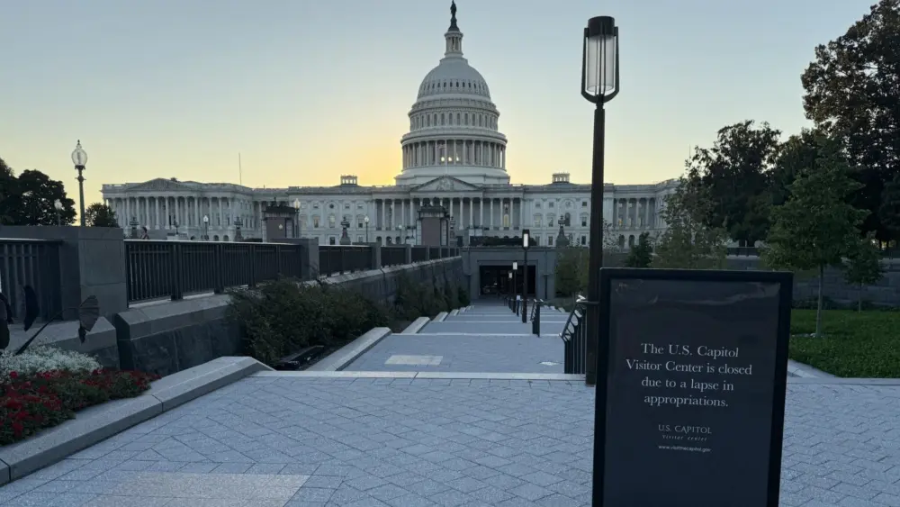 A sign advising that the Capitol Visitors Center in the U.S. Capitol is closed, in Washington, D.C., is pictured on Oct. 1, 2025. (Photo by Jennifer Shutt/States Newsroom)