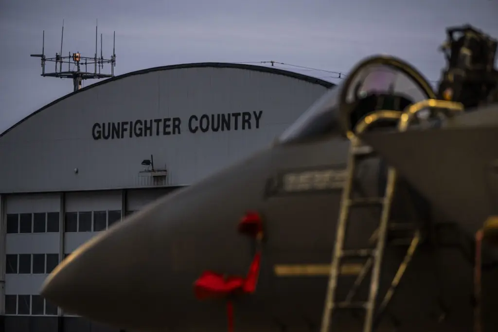 An F-15E Strike Eagle aircraft assigned to the 366th Fighter Wing sits on the flightline at Mountain Home Air Force Base in Idaho on March 5, 2025. (Photo courtesy of Senior Airman Trevor Bell/U.S. Air Force)