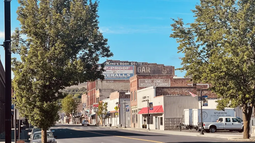 Photo: Victoria Johnson 2025 Dailyfly News