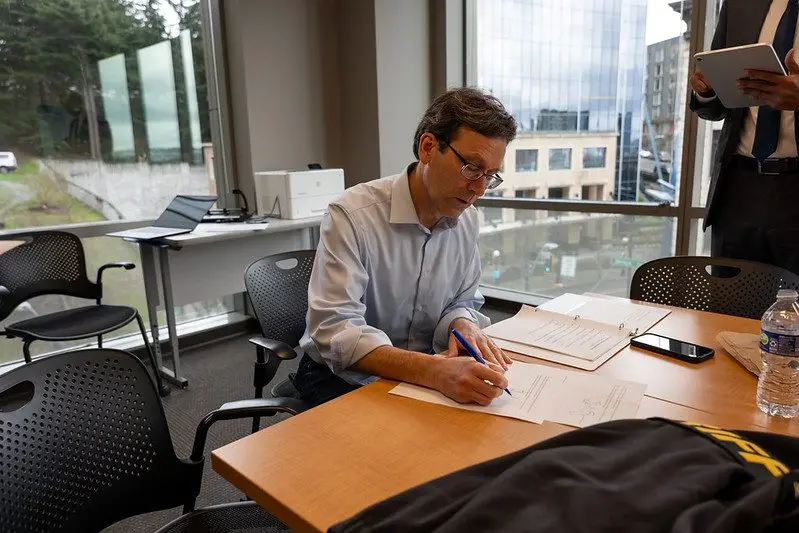 Governor Bob Ferguson and King County Executive Girmay Zahilay host a press conference to give an update on flood conditions in King County and recovery efforts around the state.