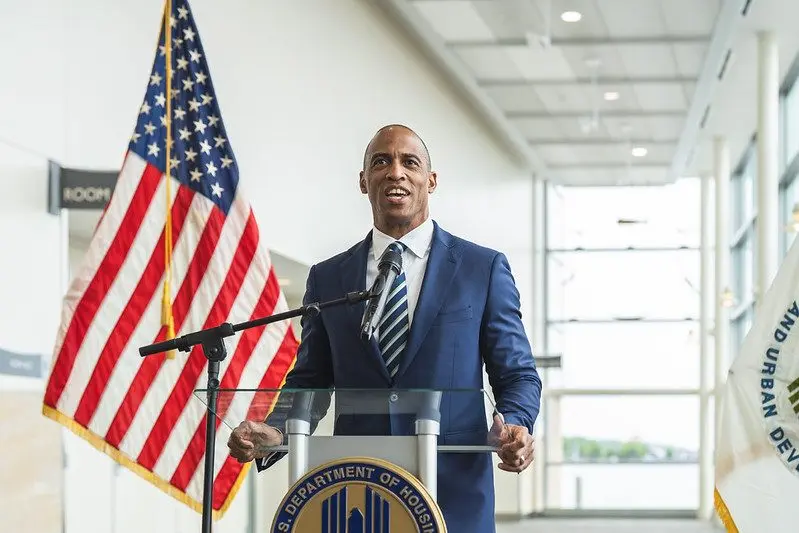 Housing and Urban Development Secretary Scott Turner speaks in Erie, Pa., May 28, 2025. Photo: U.S. Department of Housing and Urban Development via Flickr / Public Domain