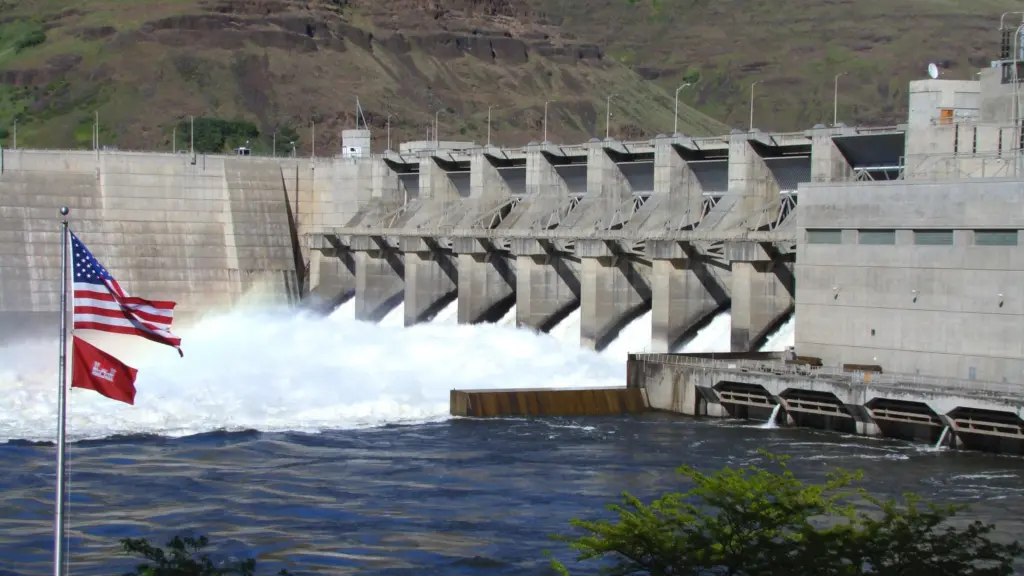 Photo credit: Facebook / Lower Granite Lock and Dam – WallaWallaUSACE