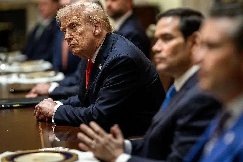 President Donald Trump hosts a bilateral meeting with Australian Prime Minister Anthony Albanese in the Cabinet Room, Monday, October 20, 2025. (Official White House Photo by Daniel Torok)