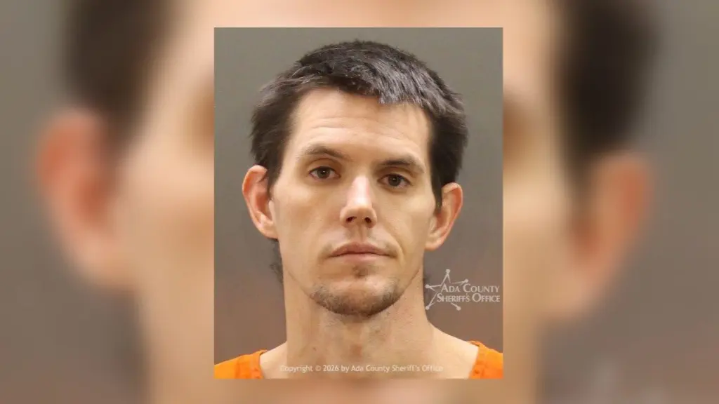 Meade Justin Chandler